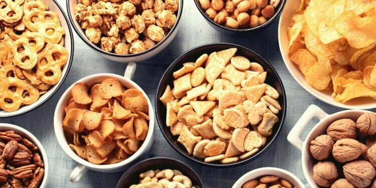 A Quick Look At The Latest Happenings within the Organic Snack Food Market