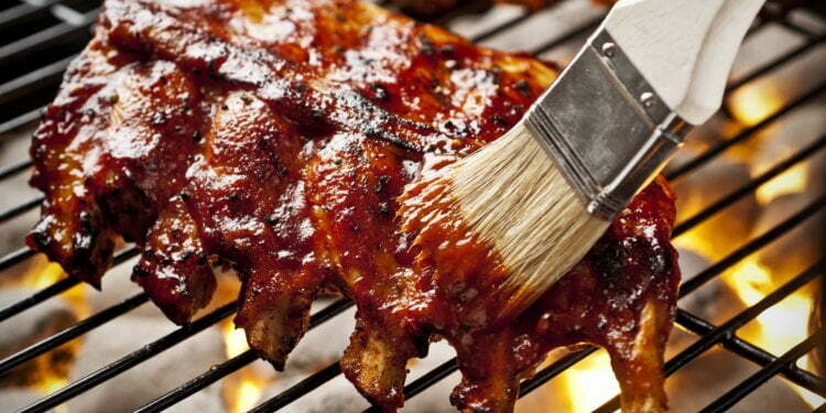 How To Host The Best Cookout Ever, According To Barbecue Experts